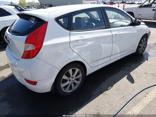 2014 Hyundai Accent Se მანქანა იყიდება აუქციონზე, vin: KMHCU5AE3EU189473, აუქციონის ნომერი: 44722178