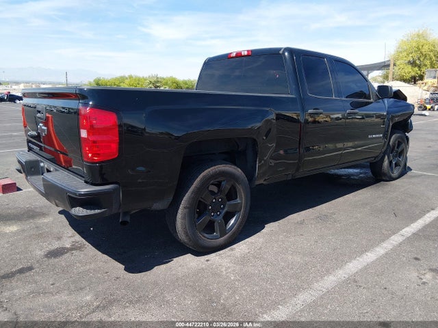 1GCRCNEC4JZ328825 Chevrolet Silverado 1500 Wt