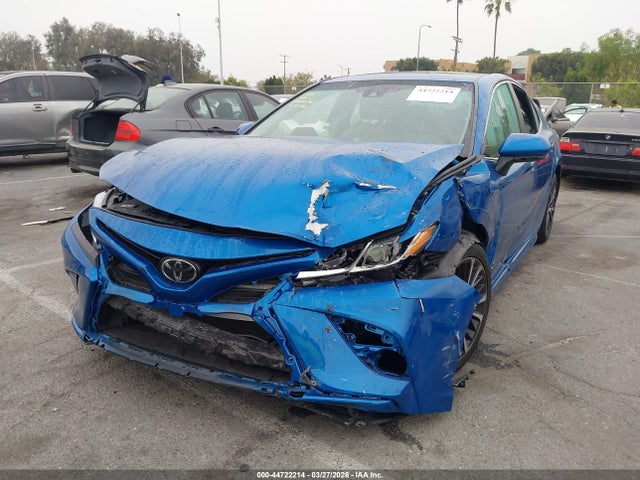 4T1B11HK4JU114428 Toyota CAMRY SE