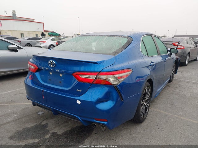 4T1B11HK4JU114428 Toyota CAMRY SE