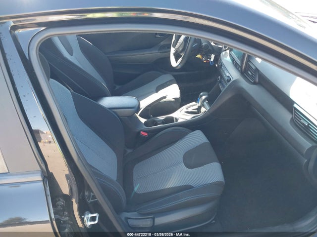 2019 HYUNDAI VELOSTER KMHTG6AF3KU018708 Photo 4