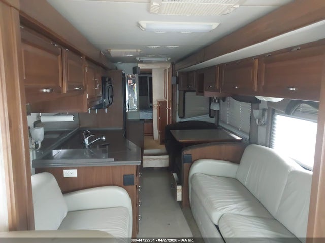 Aukcja sprzedaży 2003 Freightliner Chassis X Line Motor Home, vin: 4UZAAHAK93CM01948, numer aukcji: 44722231