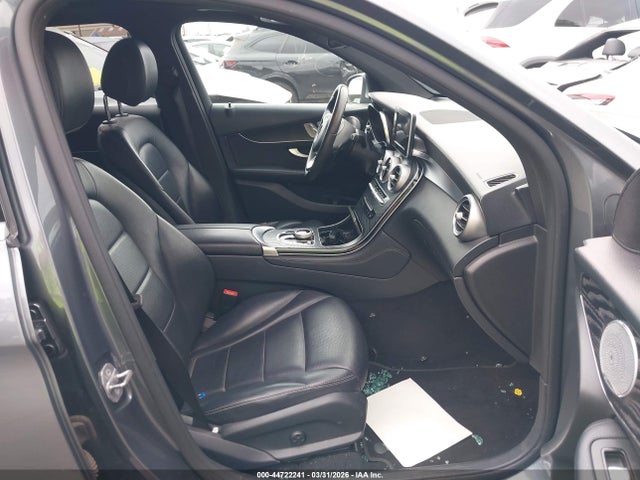 WDC0G4KB7JV071793 Mercedes-Benz Glc 300 4matic
