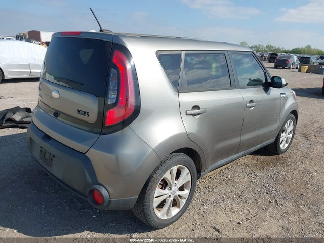 2014 KIA SOUL KNDJP3A53E7035769 Photo 3