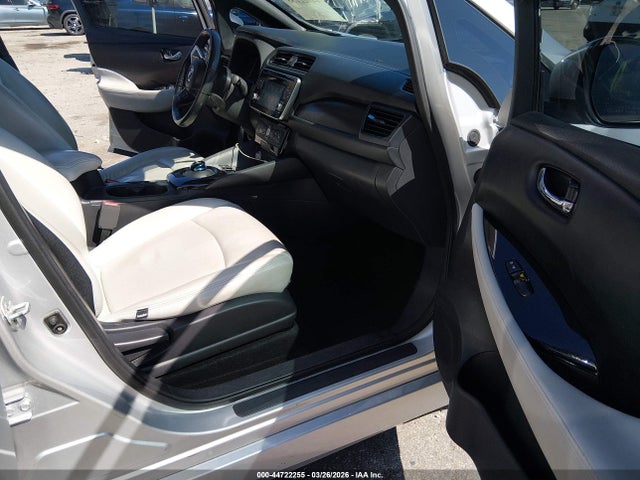 2018 NISSAN LEAF 1N4AZ1CP7JC315120 Photo 4