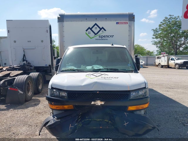 44722258 :رقم المزاد ، 1HA3GTC71MN004730 vin ، 2021 Chevrolet Express Cutaway Work Van مزاد بيع