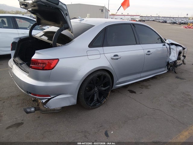 44722262 :رقم المزاد ، WAUDNAF4XHN054047 vin ، 2017 Audi A4 2.0t Season Of Audi Premium مزاد بيع