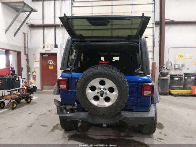 1C4HJXDNXLW148138 Jeep Wrangler Unlimited Sport S 4x4