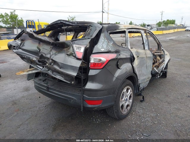 Ford ESCAPE S 2017 1FMCU0F79HUC11557 Image 4