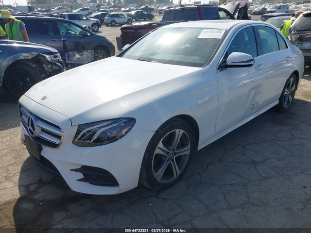 WDDZF4JB0KA529528 Mercedes-Benz E 300