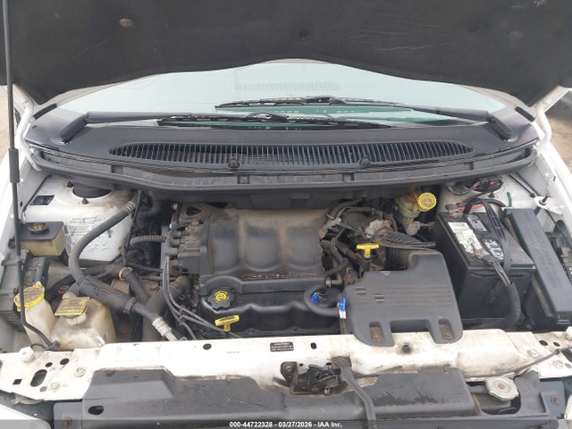 1996 Chrysler Town & Country Lxi მანქანა იყიდება აუქციონზე, vin: 1C4GP64L5TB159641, აუქციონის ნომერი: 44722328