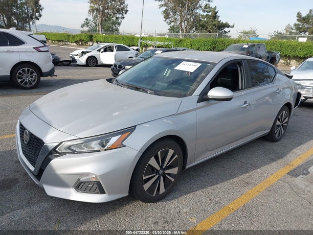 2022 Nissan Altima Sv Fwd მანქანა იყიდება აუქციონზე, vin: 1N4BL4DV3NN339431, აუქციონის ნომერი: 44722330
