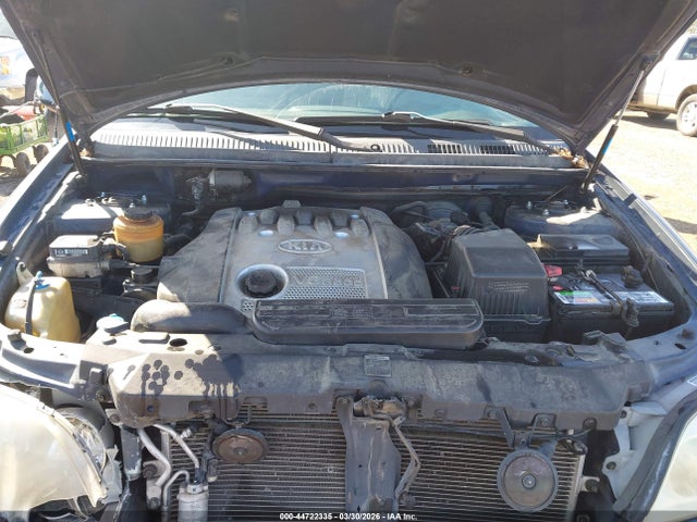 44722335 :رقم المزاد ، KNDUP131346508800 vin ، 2004 Kia Sedona Ex/lx مزاد بيع