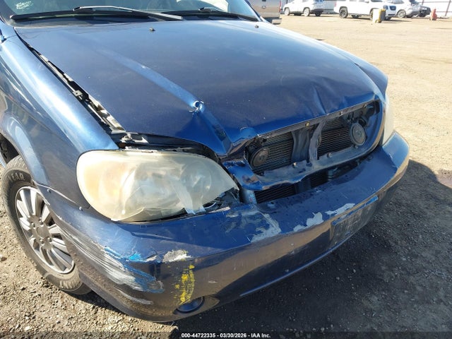 44722335 :رقم المزاد ، KNDUP131346508800 vin ، 2004 Kia Sedona Ex/lx مزاد بيع