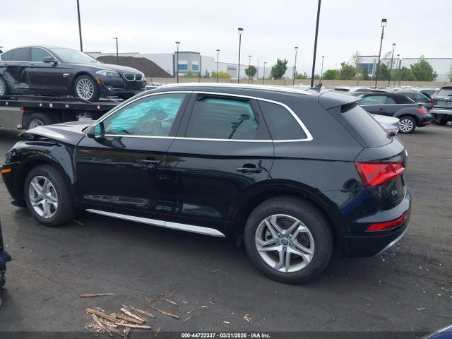 WA1BNAFY7J2207384 Audi Q5 2.0t Premium/2.0t Tech Premium