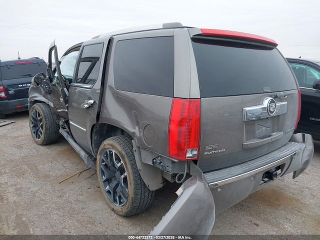 Продажа на аукционе авто 2011 Cadillac Escalade Platinum Edition, vin: 1GYS4DEF4BR267068, номер лота: 44722372