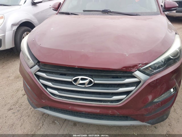 KM8J33A22HU408187 Hyundai Tucson Sport
