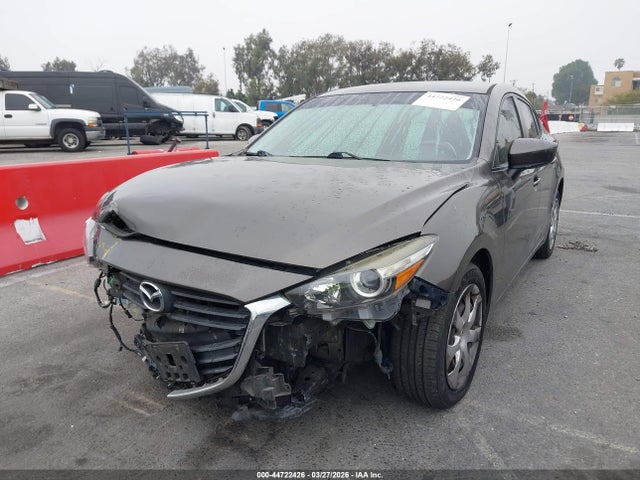 3MZBN1U76HM156833 Mazda Mazda3 Sport