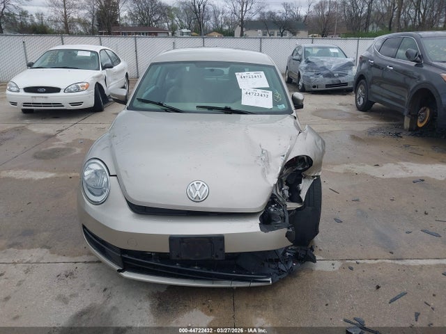 Aukcja sprzedaży 2012 Volkswagen Beetle 2.5l, vin: 3VWJX7AT7CM662951, numer aukcji: 44722432