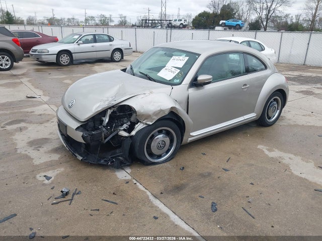 Aukcja sprzedaży 2012 Volkswagen Beetle 2.5l, vin: 3VWJX7AT7CM662951, numer aukcji: 44722432