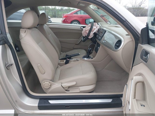 Aukcja sprzedaży 2012 Volkswagen Beetle 2.5l, vin: 3VWJX7AT7CM662951, numer aukcji: 44722432