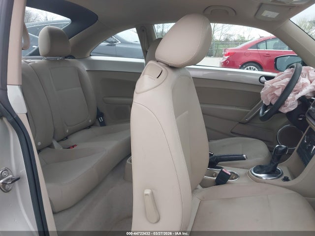 Aukcja sprzedaży 2012 Volkswagen Beetle 2.5l, vin: 3VWJX7AT7CM662951, numer aukcji: 44722432