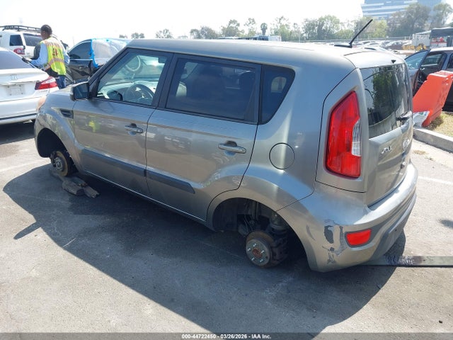 Продаж на аукціоні авто 2012 Kia Soul +, vin: KNDJT2A68C7372398, номер лоту: 44722450