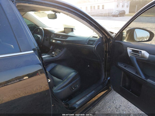 Lexus CT 200H 2016 JTHKD5BH0G2259985 Image 5
