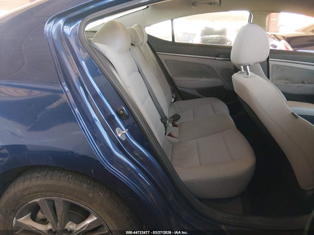 5NPD84LF7JH394828 Hyundai ELANTRA SEL