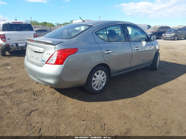 3N1CN7AP8EL839605 Nissan Versa 1.6 Sv