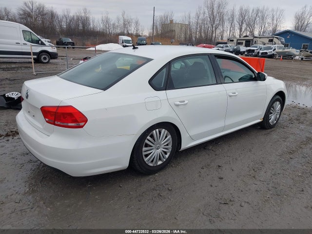 2014 Volkswagen Passat 2.5l S მანქანა იყიდება აუქციონზე, vin: 1VWAP7A35EC049814, აუქციონის ნომერი: 44722532