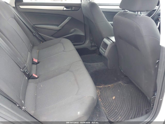 2014 Volkswagen Passat 2.5l S მანქანა იყიდება აუქციონზე, vin: 1VWAP7A35EC049814, აუქციონის ნომერი: 44722532