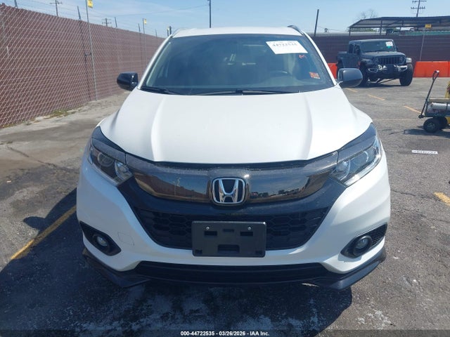 3CZRU5H19NM744748 Honda Hr-v 2wd Sport