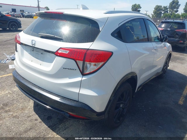 3CZRU5H19NM744748 Honda Hr-v 2wd Sport