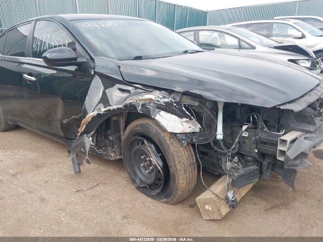 44722539 :رقم المزاد ، 1N4BL4BVXKC173483 vin ، 2019 Nissan Altima 2.5 S مزاد بيع