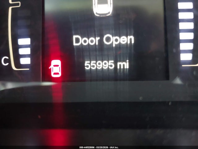 1C4PJLCB9JD583754 Jeep Cherokee Latitude Fwd