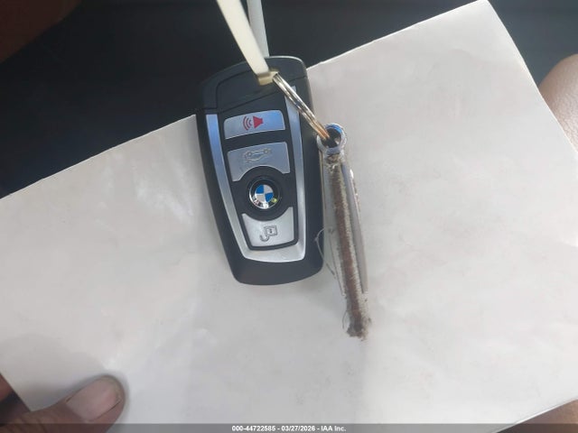 2017 BMW 330I WBA8B9G34HNU56435 Photo 10