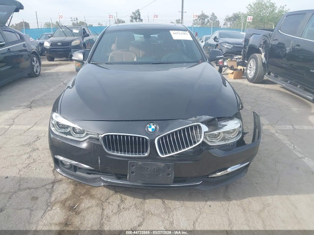 WBA8B9G34HNU56435 BMW 330I