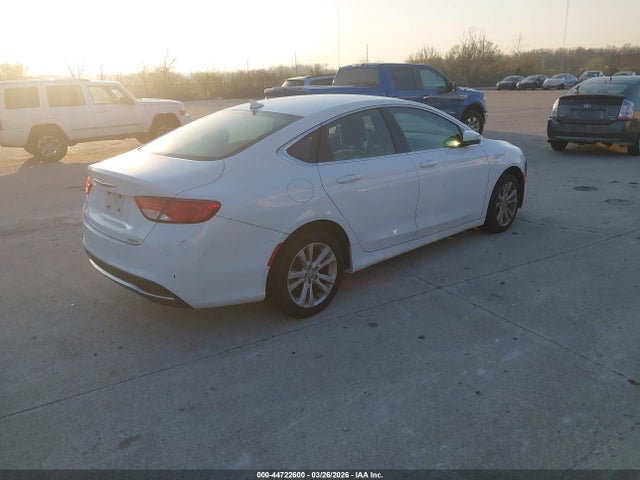 2015 CHRYSLER 200 1C3CCCAB9FN592648 Photo 3