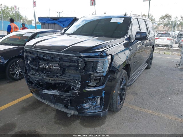 1GKS1GKD3NR127069 GMC Yukon Xl 2wd Slt
