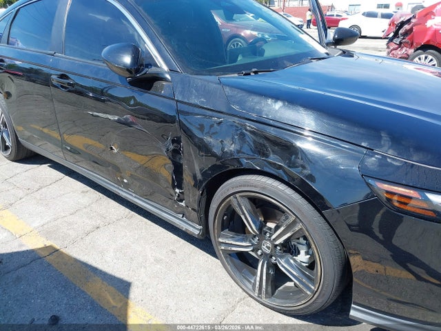 1HGCY2F56PA040142 Honda Accord Hybrid Sport