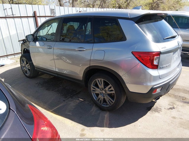 2021 HONDA PASSPORT 5FNYF7H55MB013344 Photo 2