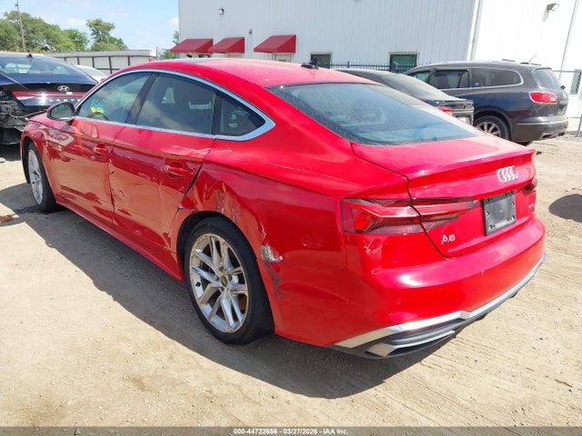 2024 AUDI A5 SPORTBACK WAUFACF58RA096234 Photo 2