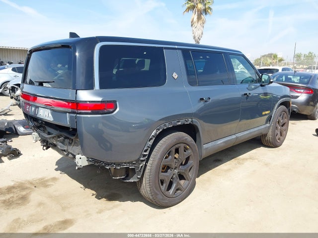 Rivian R1s Adventure 2023 7PDSGABA0PN027267 Image 4