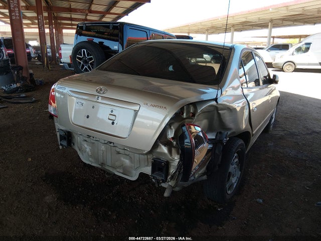 2003 HYUNDAI ELANTRA KMHDN45D73U584055 Photo 3