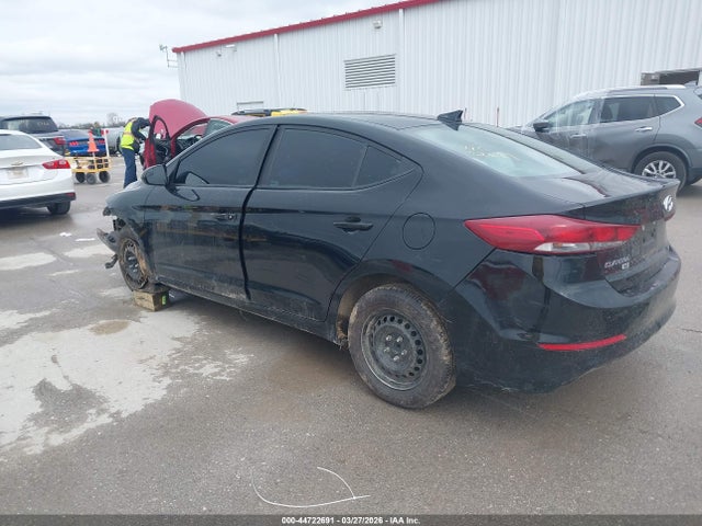 2017 Hyundai Elantra Se მანქანა იყიდება აუქციონზე, vin: KMHD74LF0HU091064, აუქციონის ნომერი: 44722691