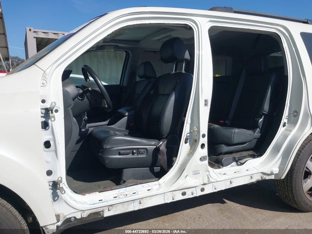 Honda Pilot Touring 2015 5FNYF4H95FB037602 Image 6
