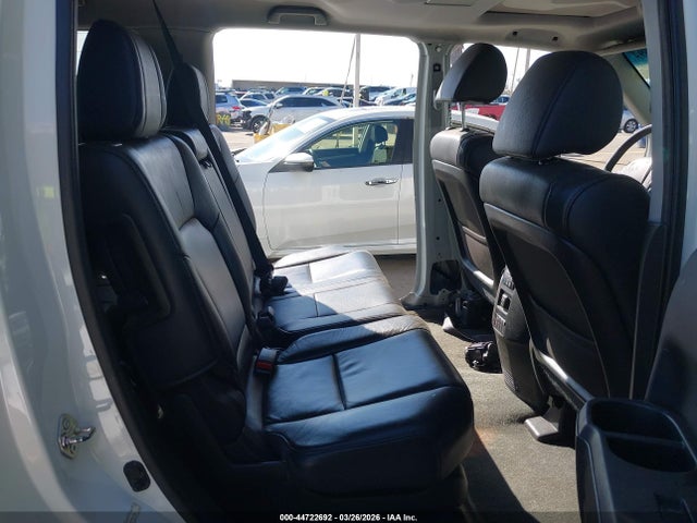 Honda Pilot Touring 2015 5FNYF4H95FB037602 Image 8