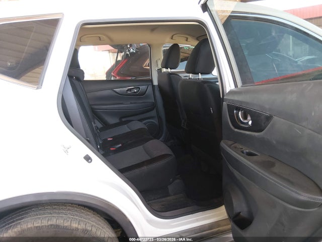 Nissan ROGUE S 2017 JN8AT2MT8HW138782 Image 8