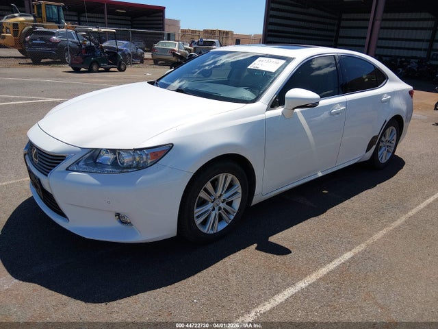 Lexus Es 350 Crafted Line 2015 JTHBK1GG7F2177975 Image 2